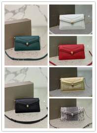 Picture of Bvlgari Handbags _SKUfw226204542fw